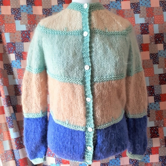 Vintage 1970s Mohair Blend Cardigan Made in Italy Size Small to Medium - Picture 1 of 6